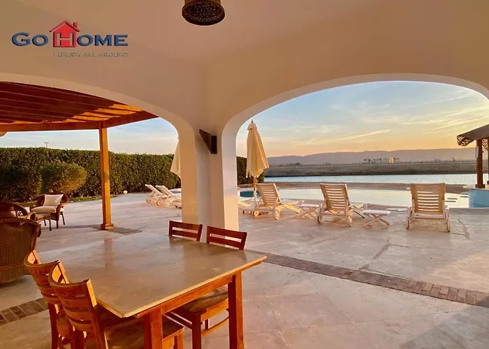 White 6 Br-38-ph5 Villa *